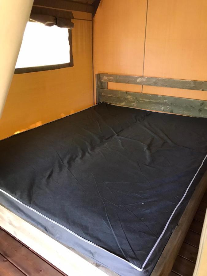 Camping Le Mondou Hotel Saint-Julien-de-Lampon Ngoại thất bức ảnh
