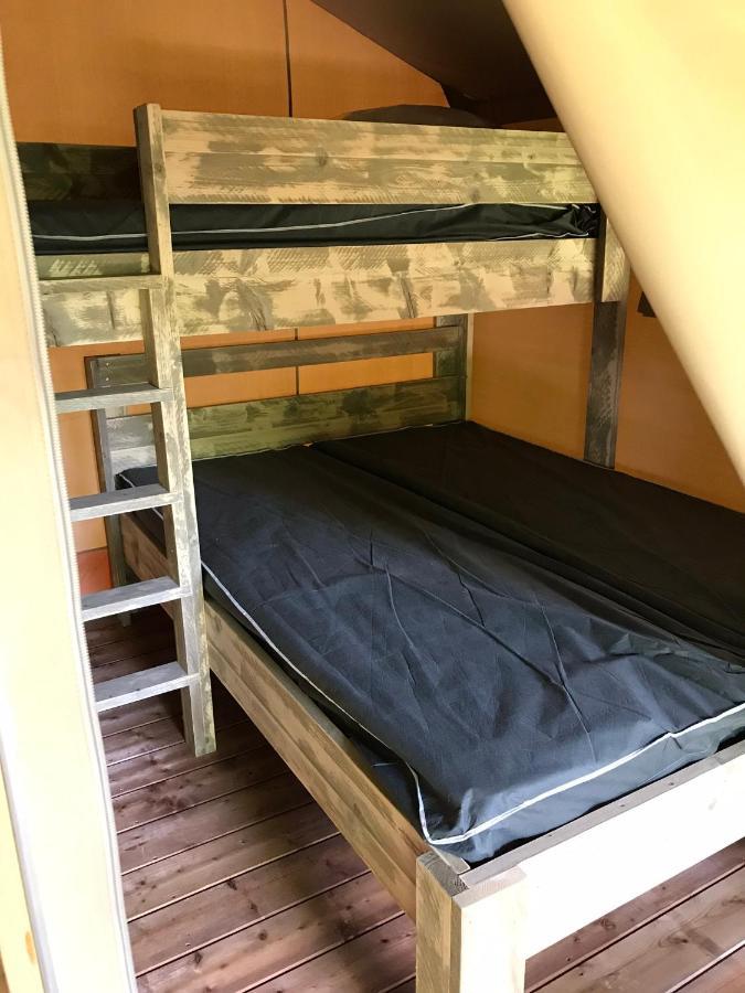 Camping Le Mondou Hotel Saint-Julien-de-Lampon Ngoại thất bức ảnh